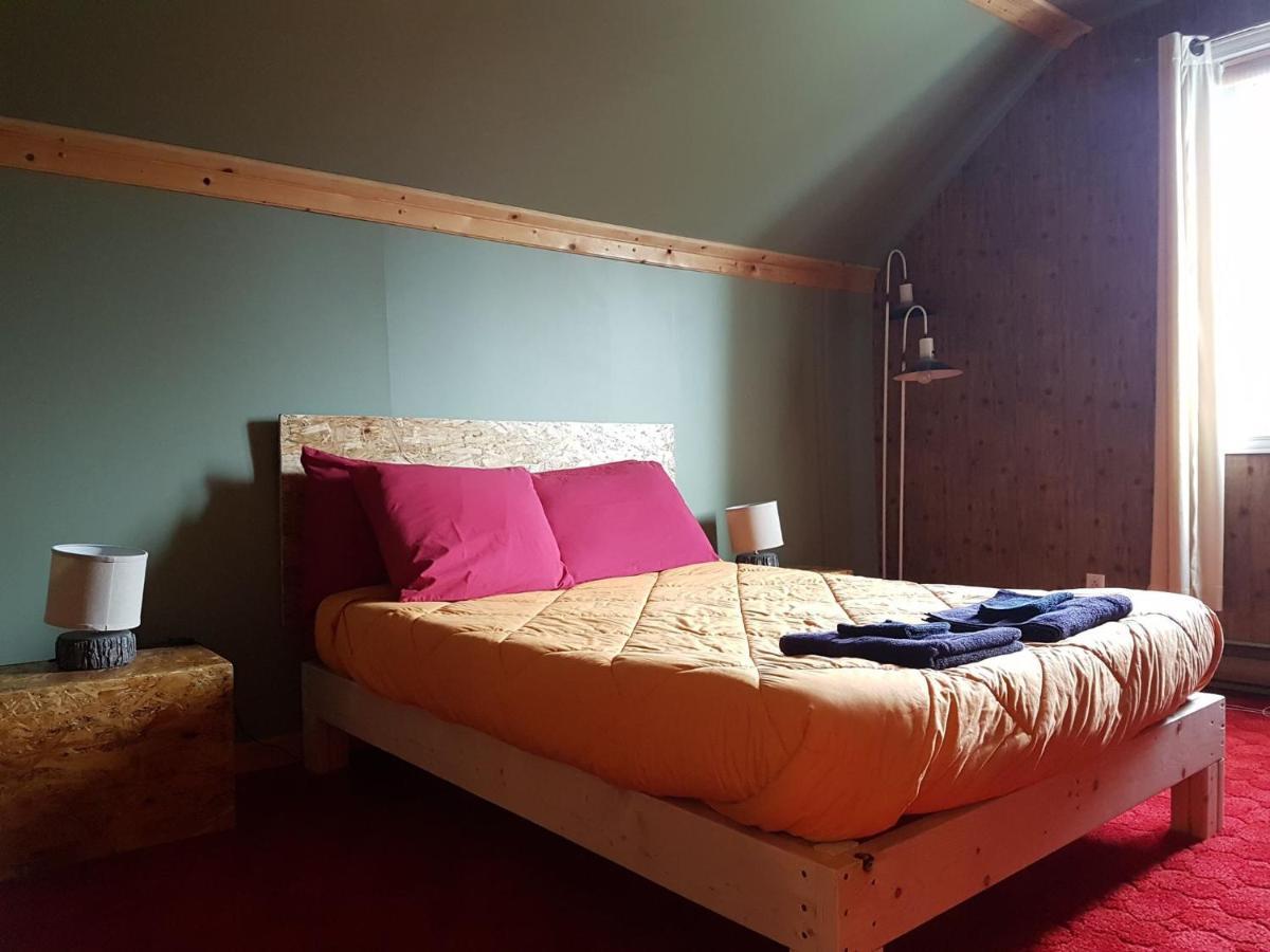 Chill Shack - Auberge Jeunesse Sainte Anne-des-Chênes Dış mekan fotoğraf